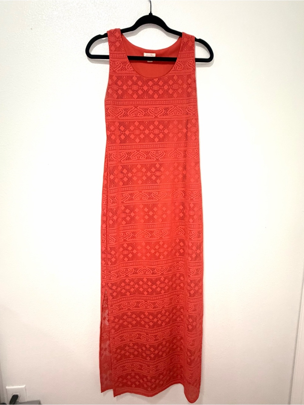 Sleeveless Coral Lace Maxi Dress - Women's